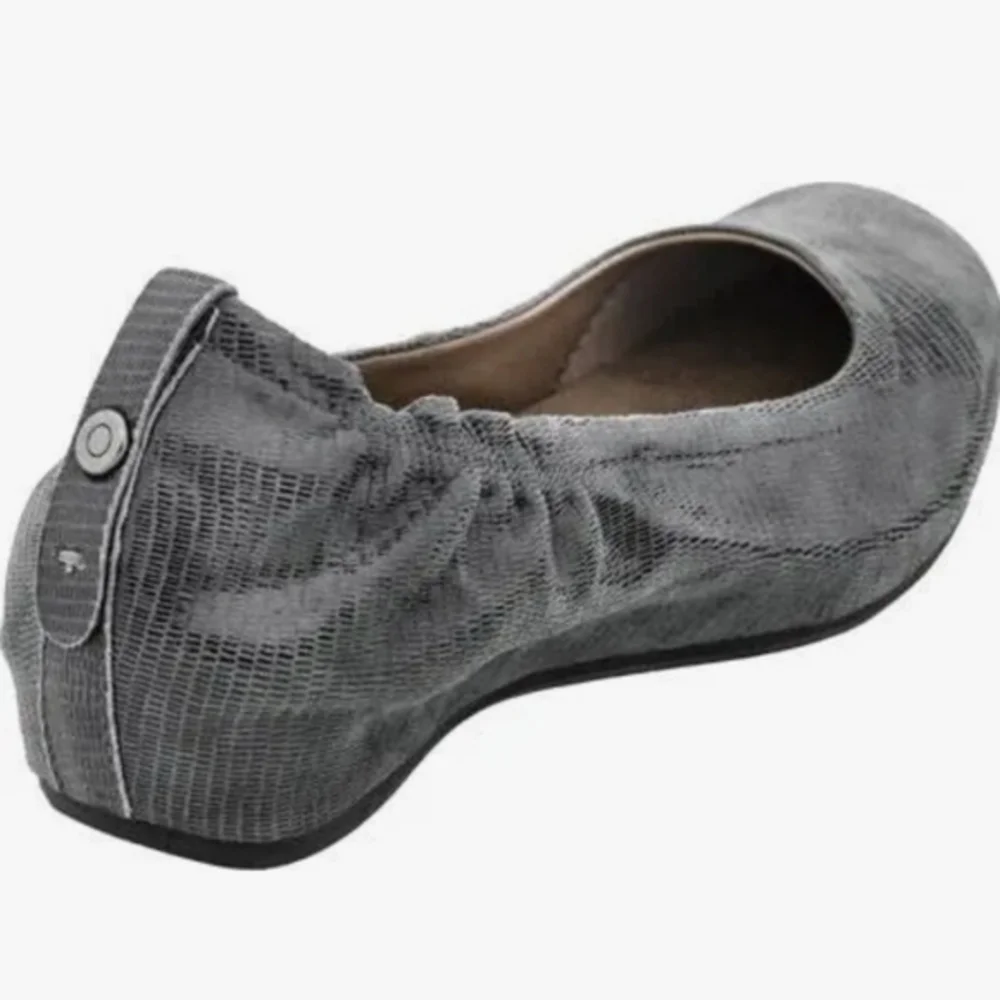 Earthies Ballet Flats Women Textured Snakeskin Comfort Pewter Gray 10M